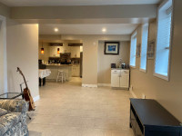 Spacious 3 bed 3 bath apartment fully furnished for short term