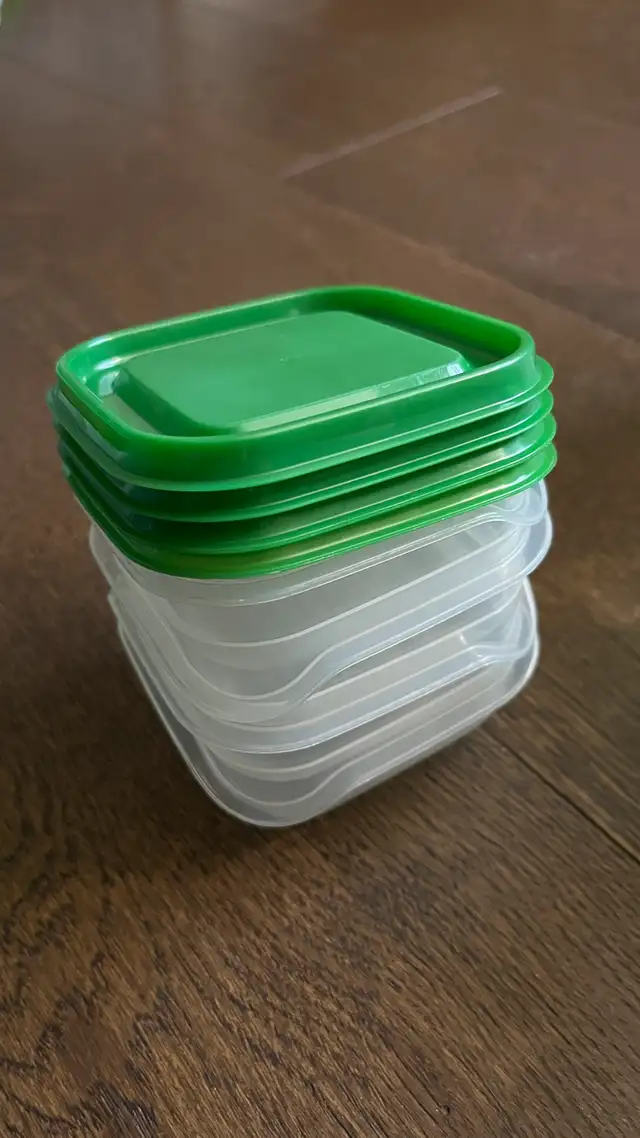 Food containers with lids (IKEA)62863736667777121