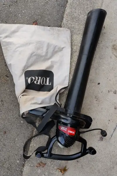 TORO Rake and Vacuum , View more