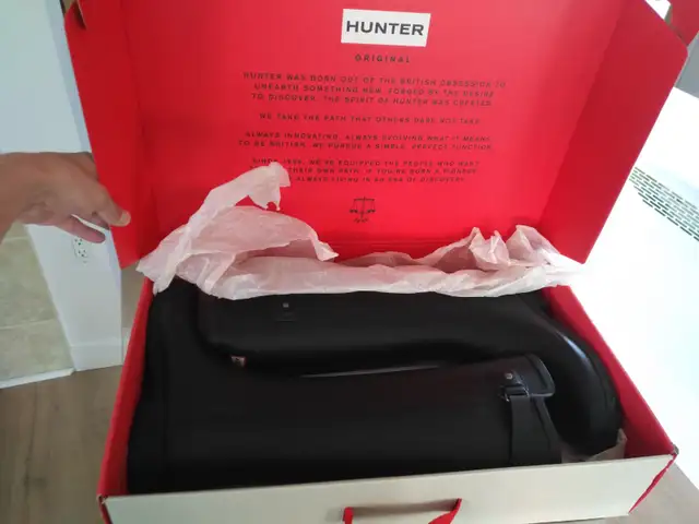 Botte hunter64711645428737122