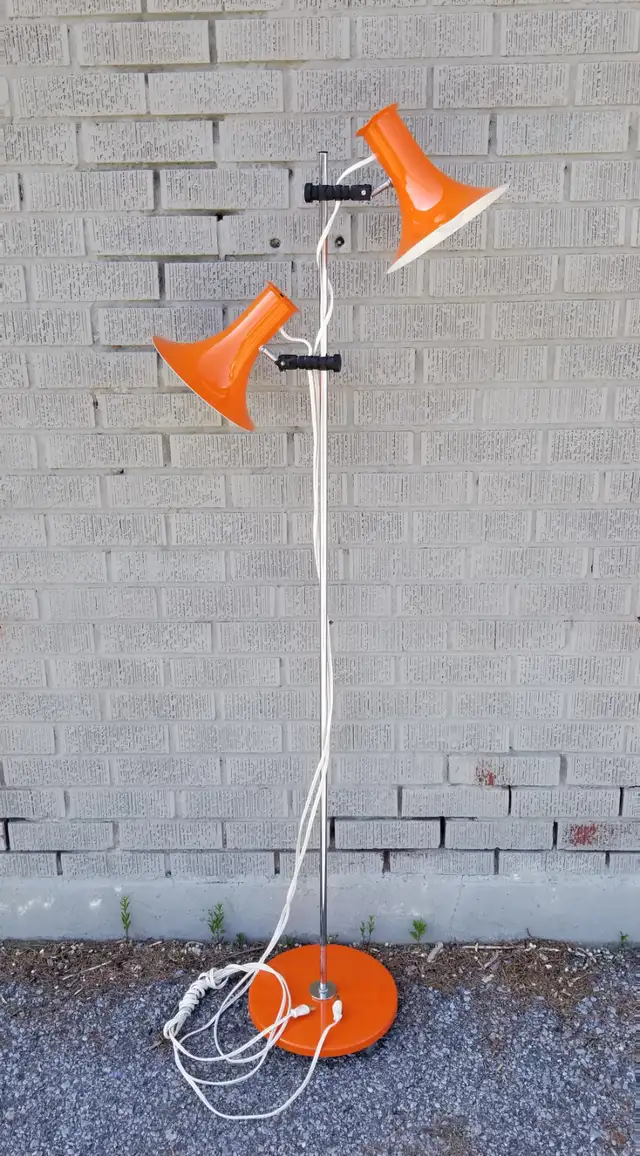 Orange chrome Cdn mcm metal floor lamp 2 adjust lights Lyskaer in Indoor Lighting & Fans in Ottawa - Image 3