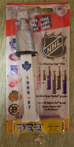 I have for sale a brand new NHL HOCKEY STANLEY CUP PEZ DISPENSER WHITE TORONTO MAPLE LEAFS 1996/97 I...