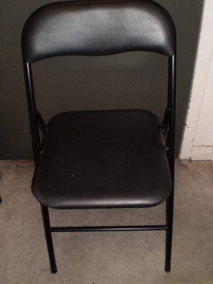 Cosco High Chair | Shop for New & Used Goods! Find Everything from  Furniture to Baby Items Near You in Ontario | Kijiji Classifieds