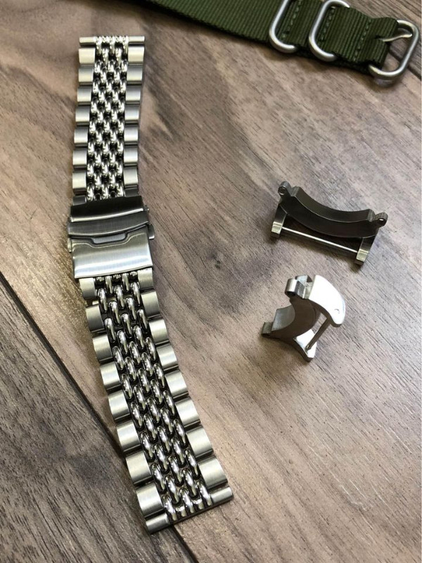 COMME NEUF! Adaptateurs et bracelets Citizen Ecozilla BJ8050-08E dans Bijoux et montres  à Ville de Montréal - Image 3