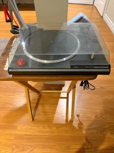 Hitachi HT-7 Turntable, View more