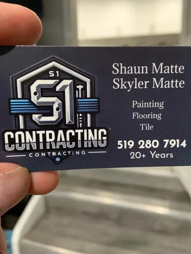 painter with 20 years ,65561336904962120