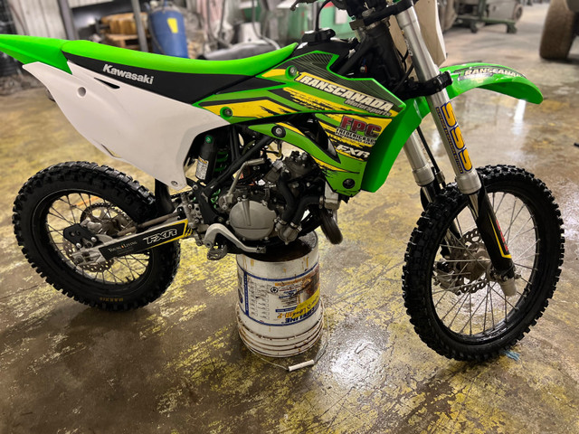 Kawasaki Kx 100 Dirtbike in Dirt Bikes & Motocross in Portage la Prairie - Image 3