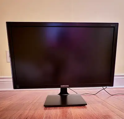 Samsung 21.5” Full HD Monitor, View more