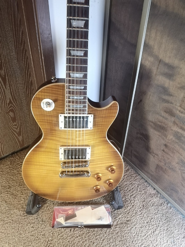 Epiphone Les Paul Standard Guitars Calgary Kijiji