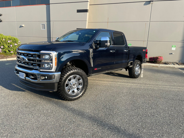 2023 Ford F-350 lariat lifted diesel  in Cars & Trucks in Calgary - Image 2