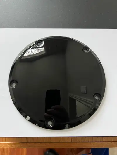 2017 New Take Off gloss black derby cover from a Dyna, In very nice condition. 35$