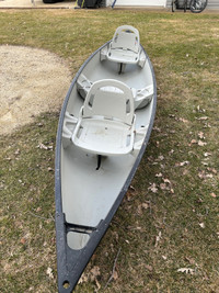 Canoe - like new