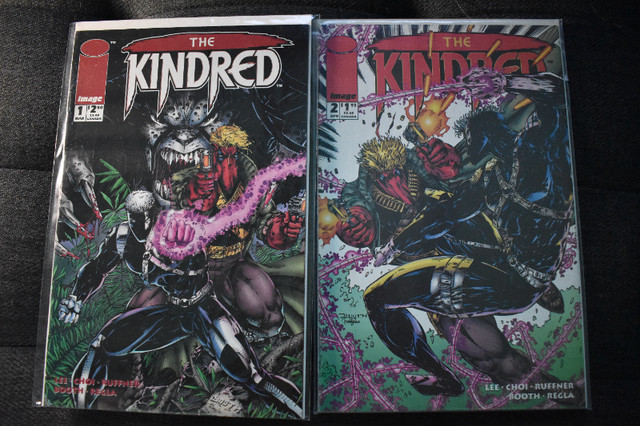 The Kindred - complete comic book series 1 + 2 dans Bandes dessinées  à Ouest de l’Île