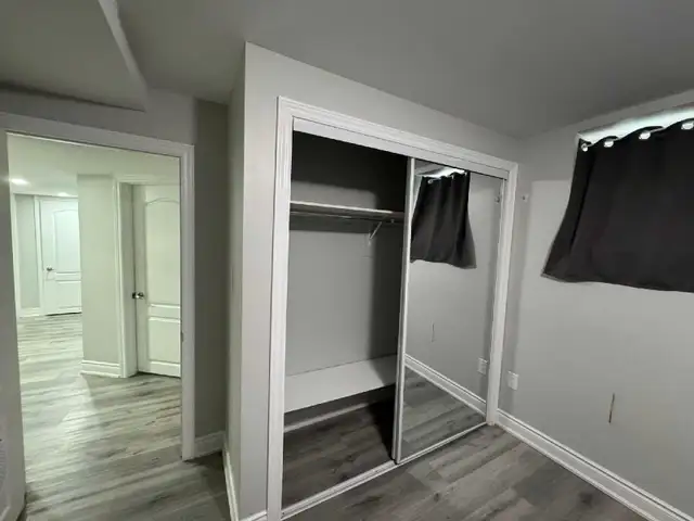 1 private room for Rent in Room Rentals & Roommates in Mississauga / Peel Region - Image 4