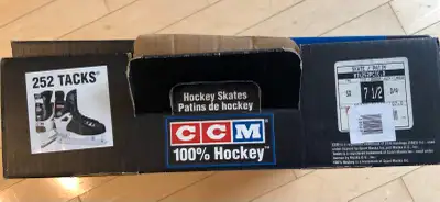 Hockey skates CCM 252 tacks size 7.5, View more