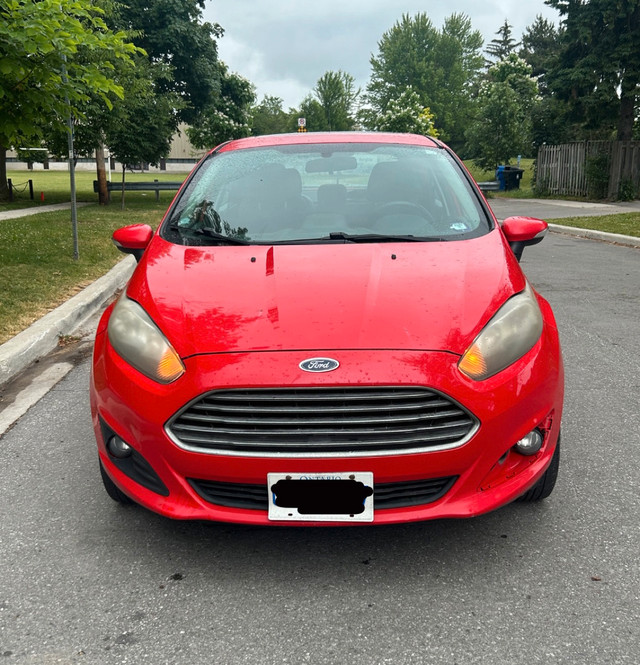 2014 Red Ford Fiesta SE for sale in Cars & Trucks in City of Toronto - Image 3