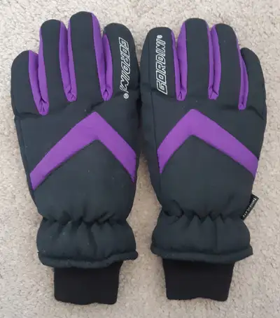 Brand New Winter SKi Gloves for Women, View more