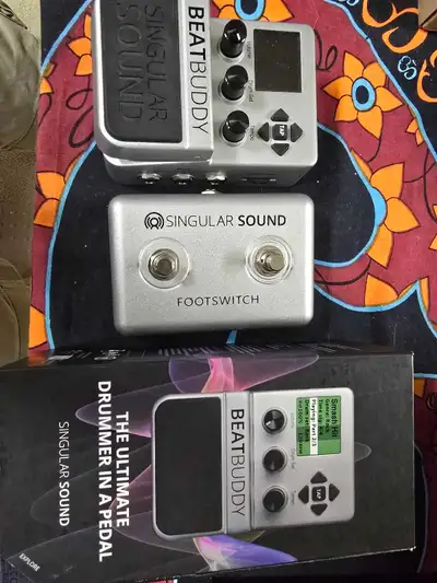 Beat Buddy + Footswitch + Midi Cable, View more