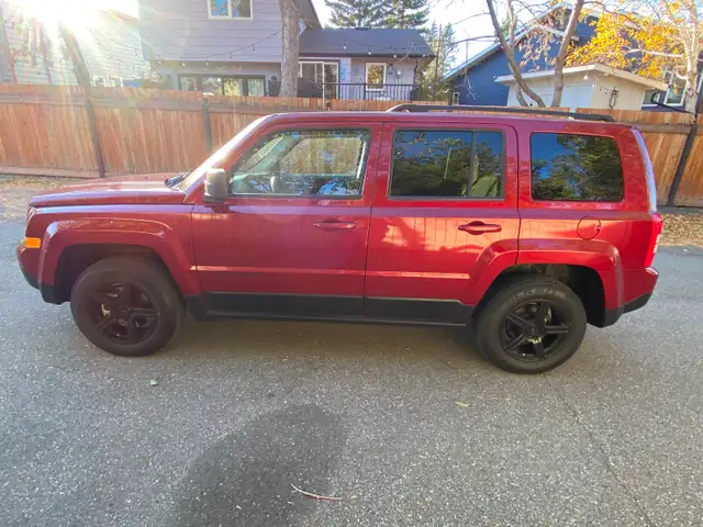 2016 JEEP PATRIOT SPORT 4X4. $6800