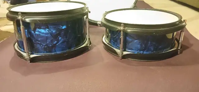 Junior 3-piece drum set plus 1 snare in Drums & Percussion in Oshawa / Durham Region - Image 7