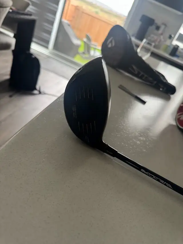 Taylormade Stealth Plus Driver, 3 Wood and 3 Hybrid in Golf in Oakville / Halton Region - Image 8