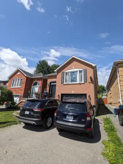 1bed 1 bath - bright basement apartment in a raised house. Available for occupancy starting June 1,...