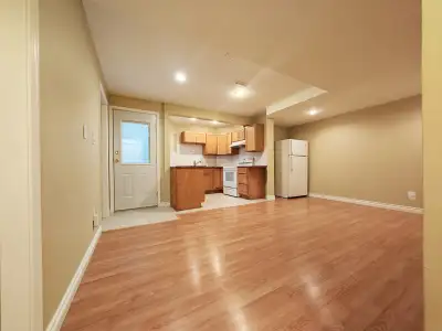 Rent: $1,700/month (excluding electricity, internet included) Spacious and comfortable private basem...
