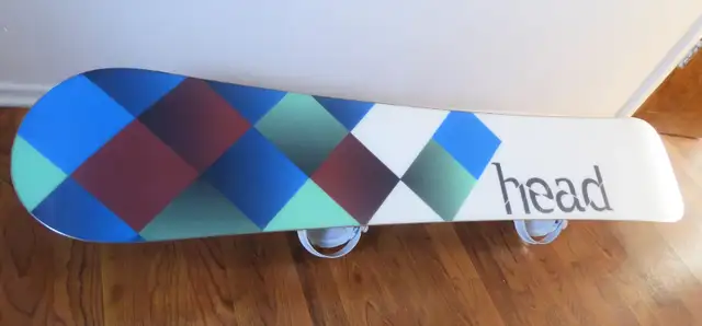 Head Spring 156CM Snowboard with bindings