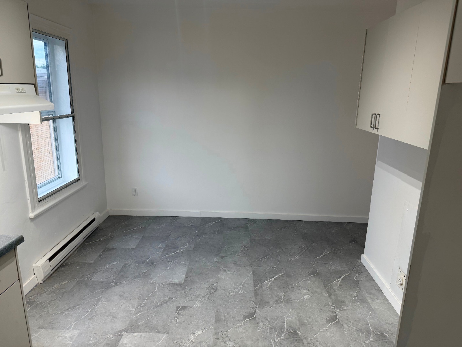 À louer – Appartement 3 ½ à LimoilouBeau logement 3 ½ disponib — photo 1