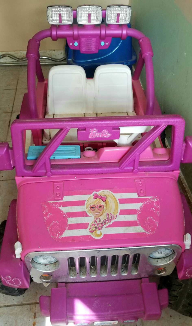 Barbie power wheels jeep in Toys & Games in Windsor Region - Image 2