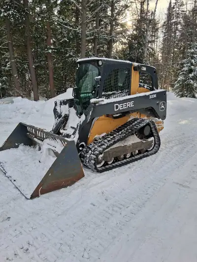 Strong running machine. 3450 hrs, high flow, 2 speed, passcode start. Lots of new parts include new...