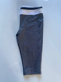 Joe Fresh 3/4 Exercise Leggings - NWOT - Large