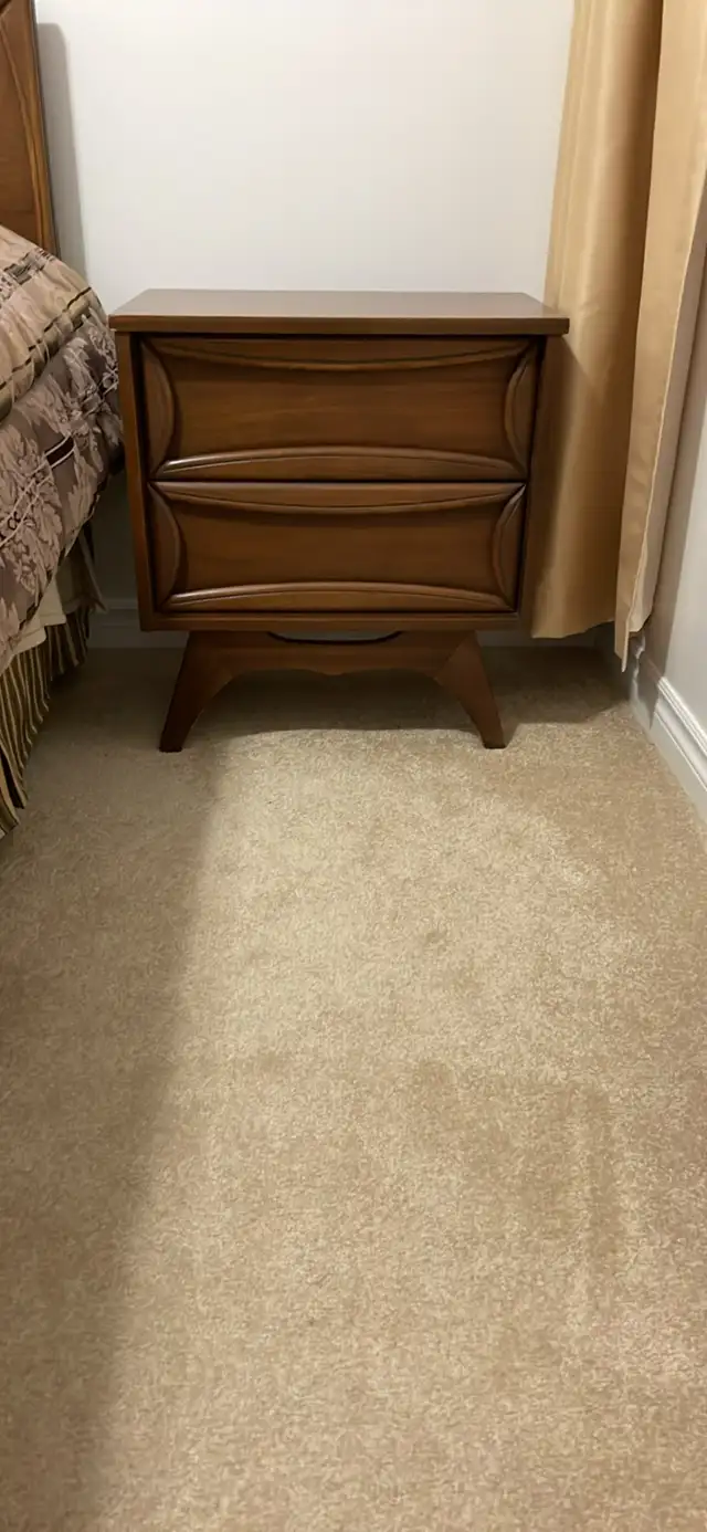 Bedroom furniture in Dressers & Wardrobes in Kingston - Image 4