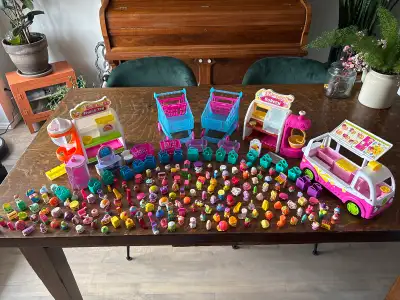 Shopkins - a lot of them!, View more