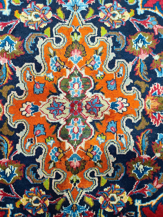 Persian rug mashad in Rugs, Carpets & Runners in Markham / York Region - Image 3