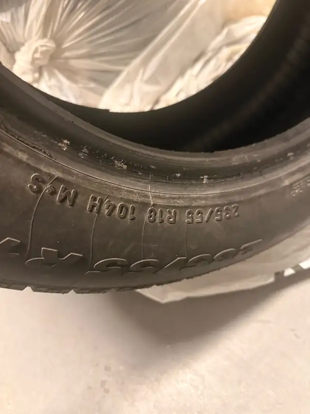 Pirelli Winter Tires 235/55R18 — Set of 4 - Good Condition in Tires & Rims in City of Toronto - Image 4