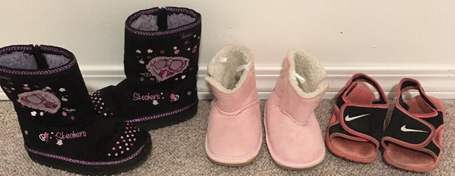 Toddler Sz 7 Skecher Light Up Boots, Booties & Nike Sandals in Other in Medicine Hat