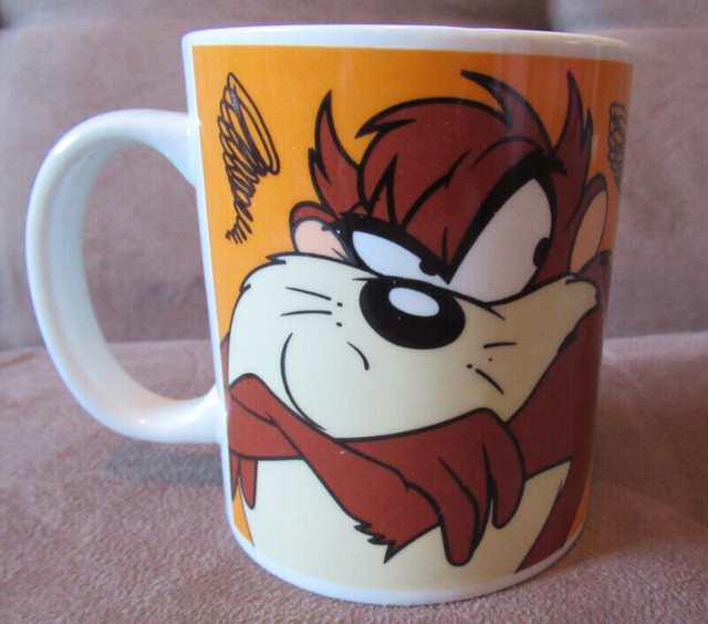 Tasmanian Devil Coffee Mug 1993 in Arts & Collectibles in Oshawa / Durham Region - Image 2