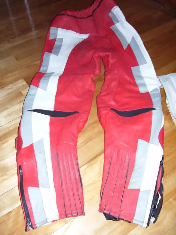 moto manteau de cuir biker leather jacket for race track in Motorcycle Parts & Accessories in City of Montréal - Image 10