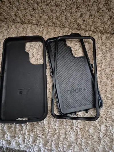 OTTER BOX  DEFENDER, View more
