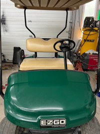 Ez-Go gas powered golf cart 