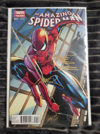 The Amazing Spider-Man #1 Variant Edition - Signed by Humberto R