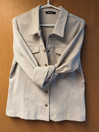 BRAND NEW, NEVER WORN. Women's Button-Down Jacket/Coat