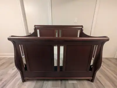 Chelsea Convertible Baby Crib, View more