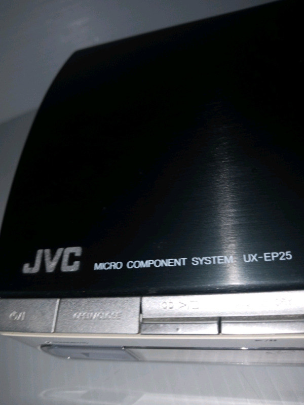 JVC Micro Component System UX-EP25 AM/FM CD MP3 USB Player dans Chaînes stéréo  à Ville de Montréal - Image 2