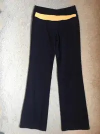 Lululemon "Astro" pants (size 6)