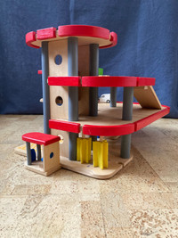 wooden toy garage, plan toys