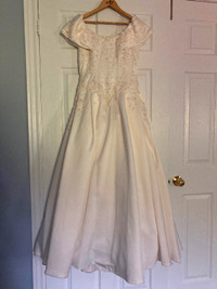 Wedding Dress for Petite Women