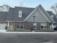 Silver Maple Seniors Community - Apartments and Townhomes