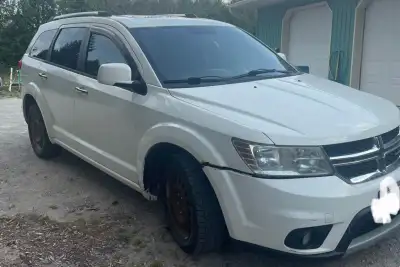 For Sale: 2011 Dodge Journey RT AWD – 214,000 km Many new parts installed recently — too many to lis...